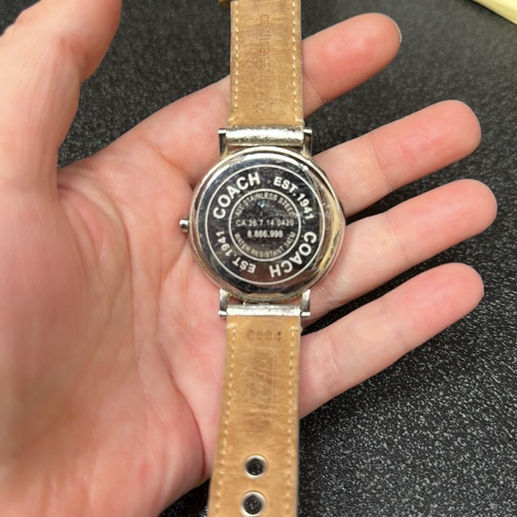 Coach watch - Picture 8 of 10